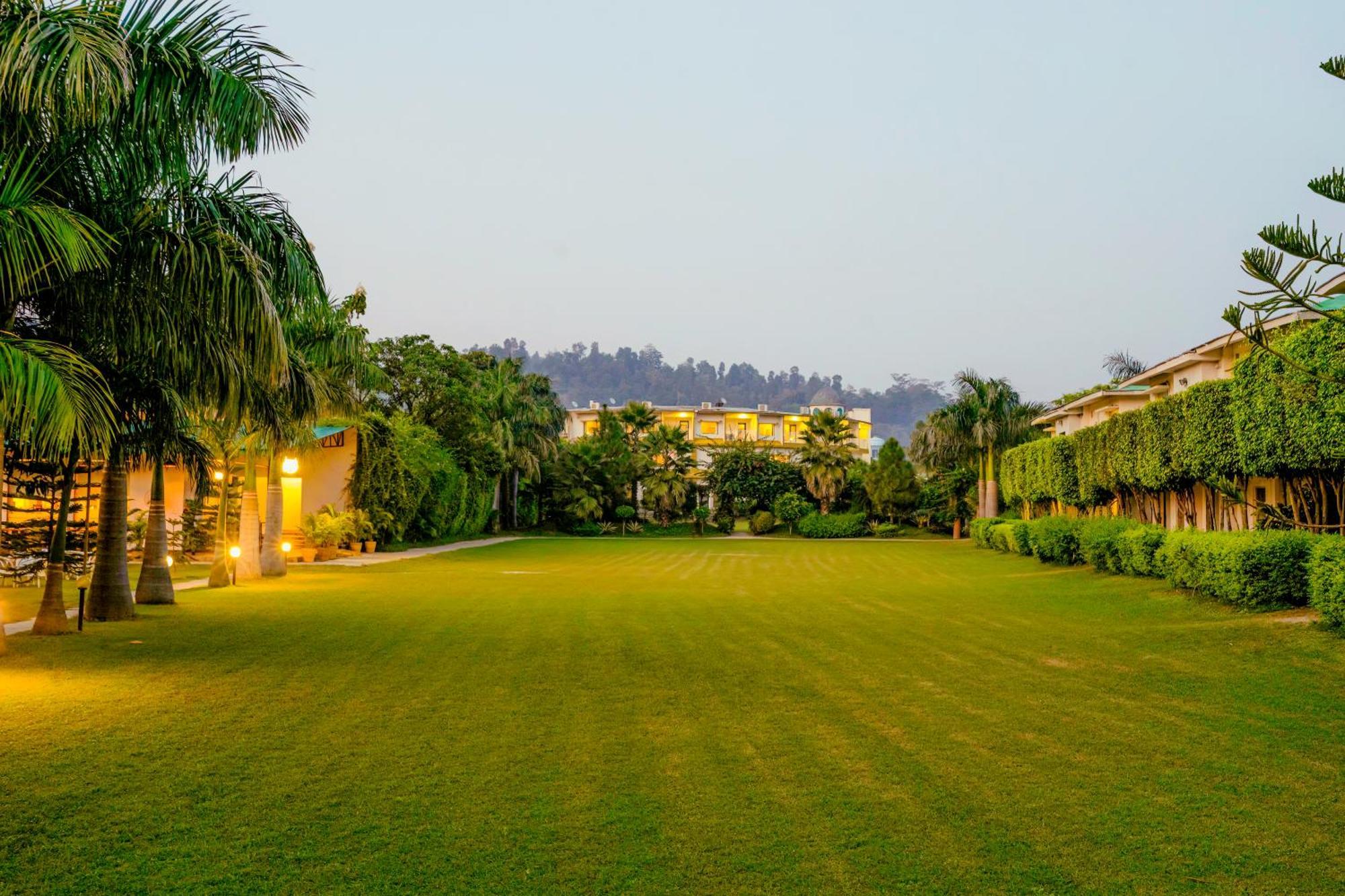 The Tattwaa Corbett Spa And Resort Рамнаґар Екстер'єр фото